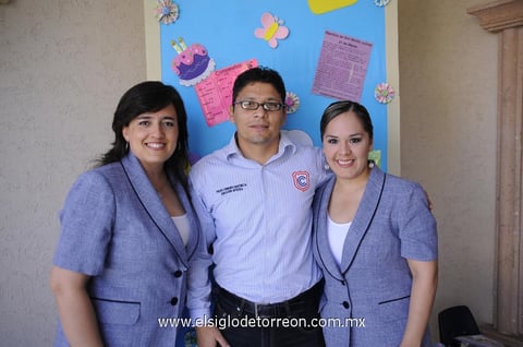 07042012 ADRIANA , Fernando y Denis.