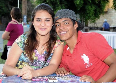 11042012 BáRBARA  Jardón y Edson Morúa.