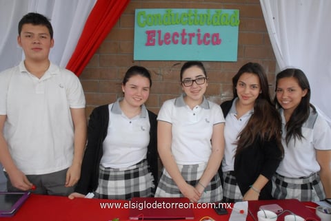 13042012 SOFI , Regina, Andrea y Karina.