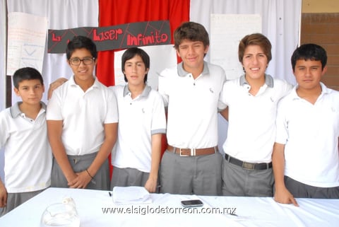 13042012 DANIEL , Ricky, Roberto, Andrés, Édgar y Carlos.