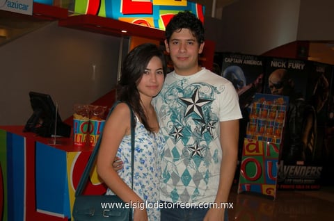 13042012 CARLA  Salinas y Samir Mssu.