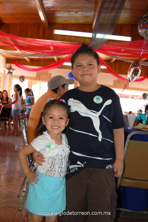 16042012 DANIELA  y Uziel Domínguez.