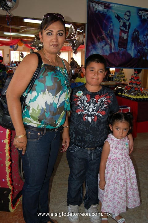 16042012 LILIANA , Javier y Karen.