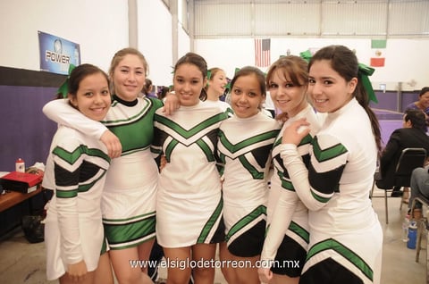 17042012 VALERIA , Ana Laura, Jessi, Mina, Daniela y Ale.