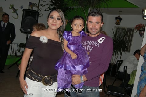 17042012 ELíAS , Alejandra, Fanny, Yazmín y Danya.