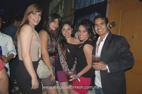 18042012 FRIDA  Mier y Coqui de Cancino.