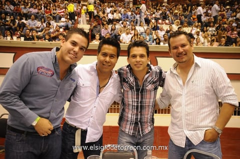 19042012 CHACHO  Ortiz, Carlos Ramírez, Roberto Aguirre y Martín Salinas.