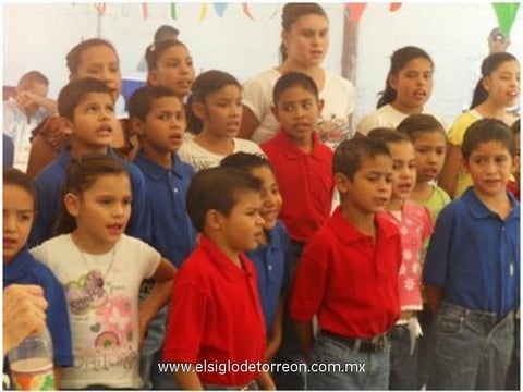 19042012 NIñOS  y niñas que asisten en la Casa Paterna Divina Providencia reciben una mejor calidad de vida tanto en su aspecto moral, espiritual, intelectual y físico.