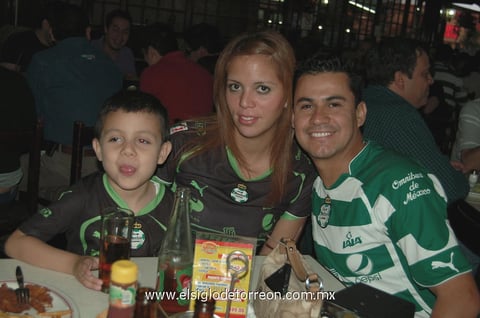 20042012 GAEL,  Marina y Alejandro.