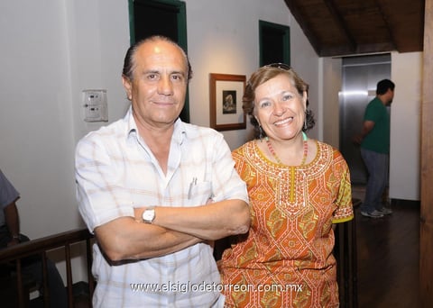 20042012 MARIO  Pérez y Beatriz Morales.