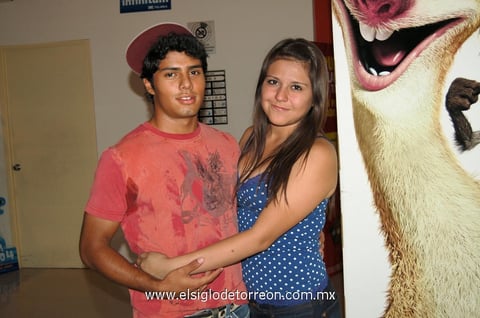 20042012 ANTONIO  Barraza y Fernanda Estrada.