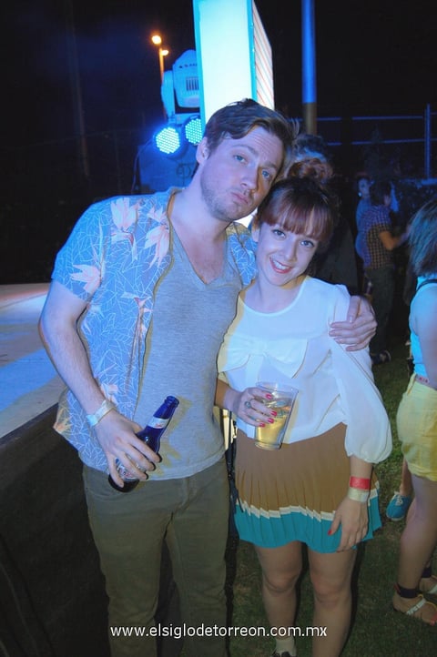 20042012 DAN  y Mónica.