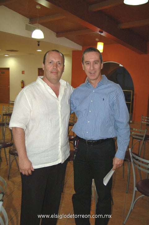 23042012 BETTY  de Cruz y Jaime Cruz.