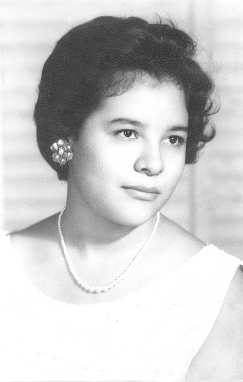 MARTHA  Beatriz Soto Reyes (f) cuando cumplió 15 años el 29 de julio de 1962.