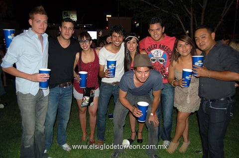 21042012 GIBRÁN , Fernando, Ivanna, Pepe, Itzel, Fernando, David, Lilian y Zerón.
