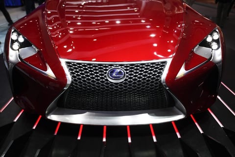 Detalle del frontal del prototipo LF-LC de Lexus en el Salón del Automóvil de China, en Pekín.