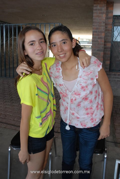 25042012 PILY  y Cristina.