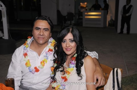 25042012 IñAKY  y Cristy.