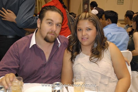 25042012 MIGUEL  Ibarra y Aurora Salazar.