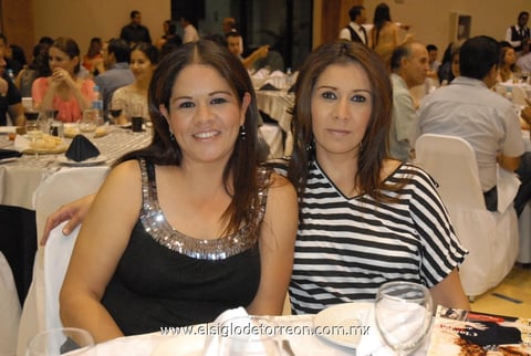 25042012 NADIA  y Olga Sánchez.