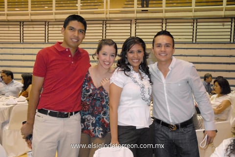 26042012 PANCHO  Ramos, Rose Córdova, Nora Hernández y Pedro Almaraz.