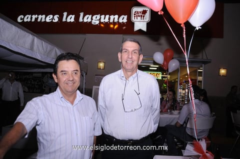 26042012 MIRIAM  y Ernesto.