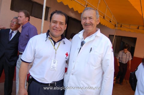 26042012 VíCTOR  Martínez y Humberto Urbi.