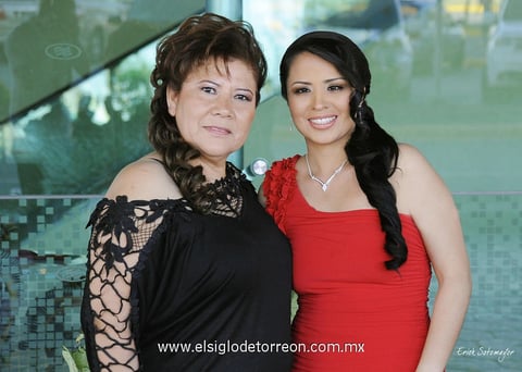27042012 TERE  Jiménez, Violeta de Romo, Lupita Jiménez, Tere Rodríguez y Adriana Jiménez.