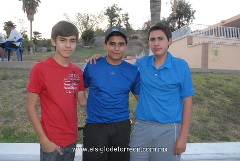 29042012 RAFAEL,  Efraín y Alberto.