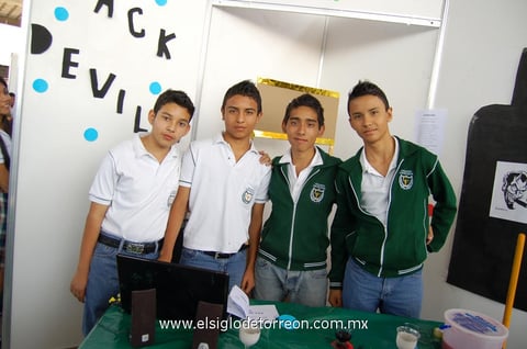 29042012 MARTíN , Fernando, Aldair y Santiago.