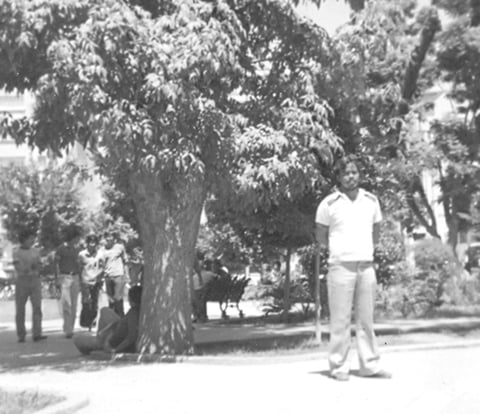 ALBERTO Guillén González en el año de 1976 en la Alameda Zaragoza.