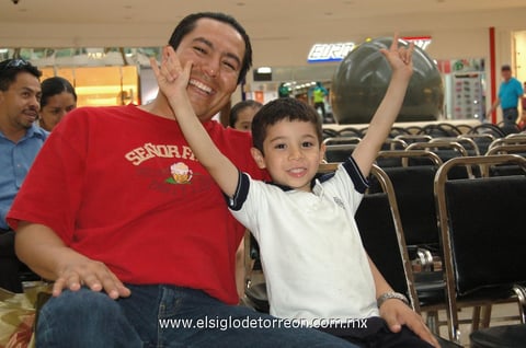 29042012 ÁLVARO  y Álvaro Jr.