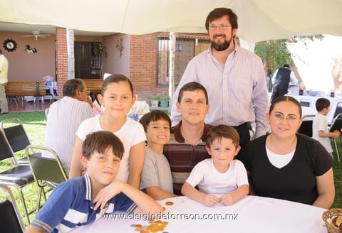 28042012 MARIO , Isabel, Rodrigo, Diego, Mario, Alejandro y Carmen.