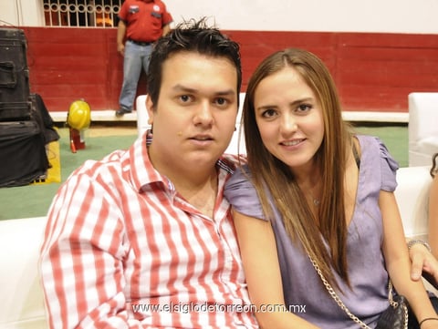 29042012 ROBERT  y Lily.