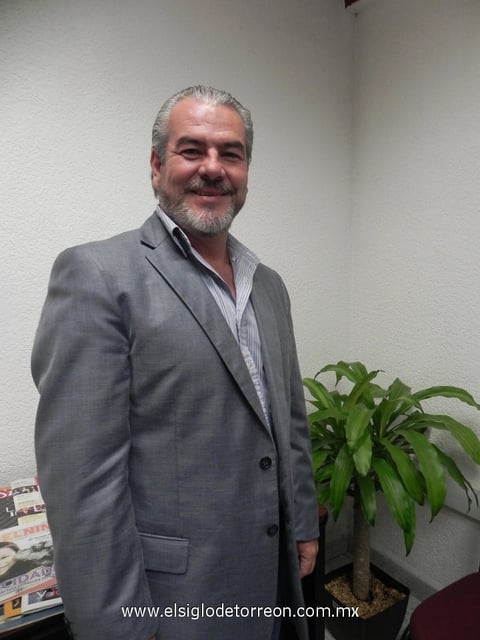 28042012 MARTíN  Peña, creador mundial del Bioquantum.
