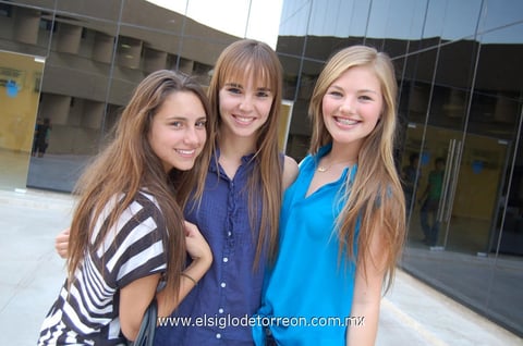 01052012 LUISA , Consue y Sofía.