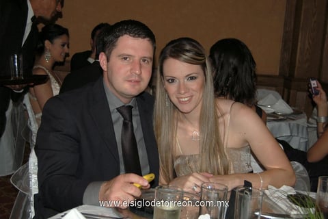 01052012 FARUK  y Odila.