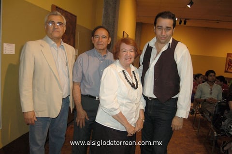 01052012 RAMóN  González, Pedro Vélez, Oralia Esparza y Enrique Sada.