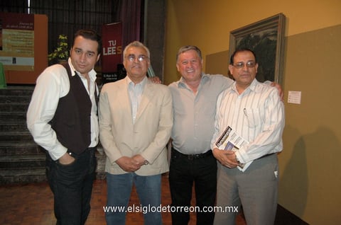 01052012 ENRIQUE  Sada, Miguel Vallebueno, Ramón González y Arturo Macías.
