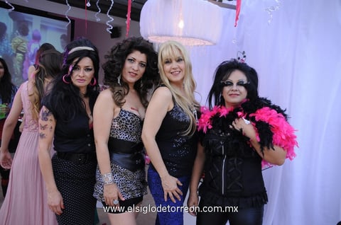 01052012 JANNY,  Ana Cecilia, Estelita y Ale.