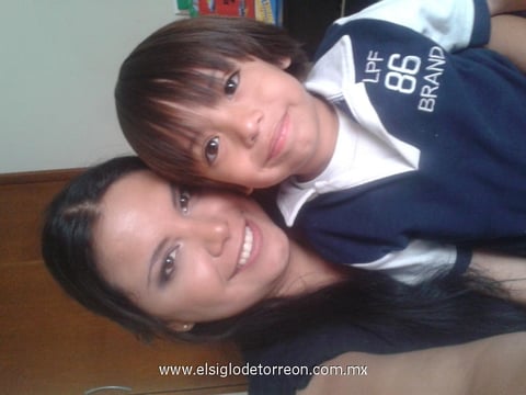 03052012 Ivanna Alvarado Valdés, hija de Iván Alvarado Fuentes y Elen Valdés López.