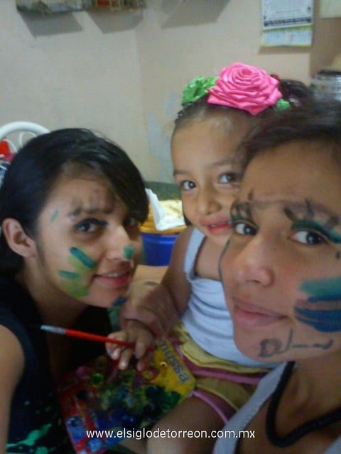 03052012 Diana Gómez, Sofía Domínguez y Karla Gómez.