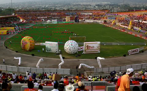 La cancha del Estadio Víctor Manuel Reyna registró un un partido digno del enaltecimiento de la Fiesta Grande.