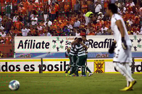 Felinos y laguneros se metieron a la selva y ofrecieron uno de los partidos más memorables de los últimos años que acabó a favor de los coahuilenses por 4-3.