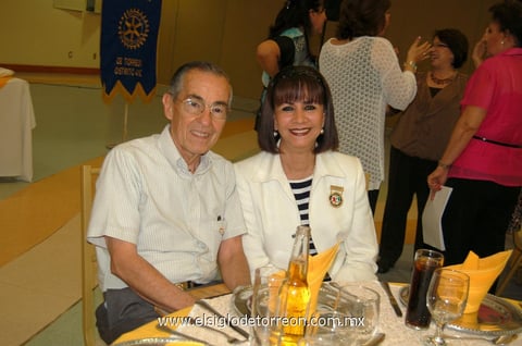05052012 YOLANDA  y Jesús.