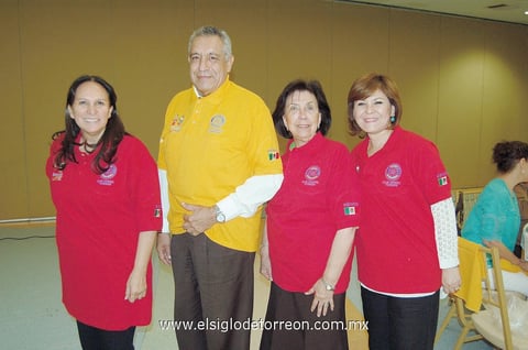 06052012 PILI,  Rodolfo, Elva y Laura.