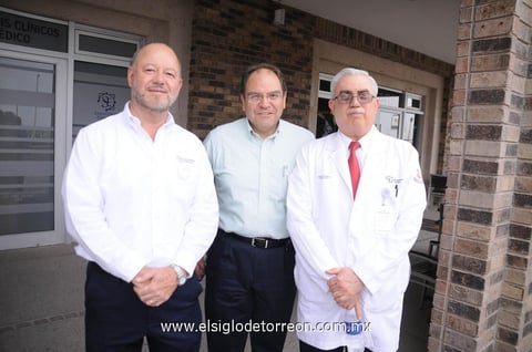 06052012 FLORENCIO  Gil, Arsenio González, Tomás López y Juan José Fernández.