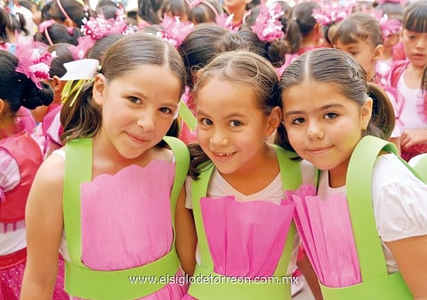 07052012 JéSSICA , Natalia y Sofía.