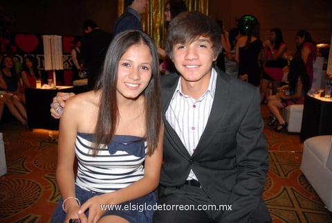 07052012 LILIANA  Luévano y Érick Castañeda.