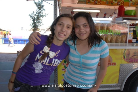 08052012 FRIDA , Vale y Edith.